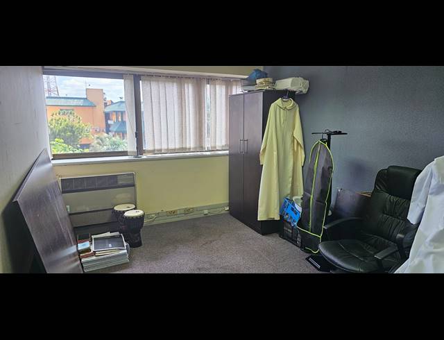 138M² OFFICE FOR SALE IN EMPANGENI CENTRAL